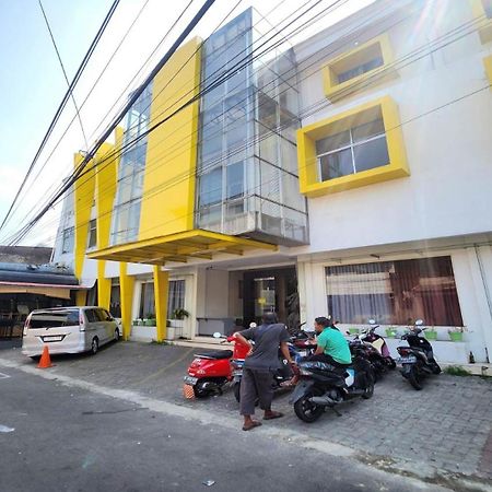 Hotel Bimo Sakti By San Jakarta Kültér fotó